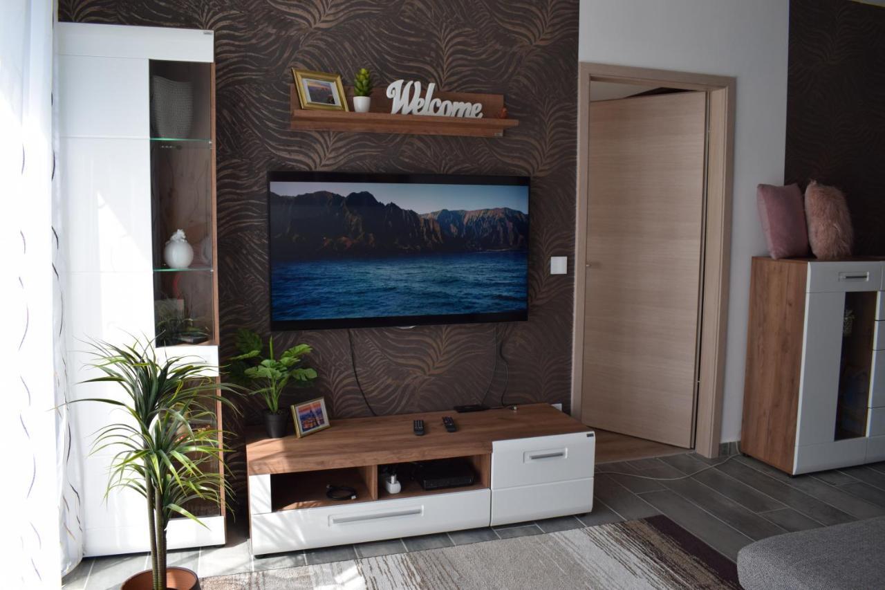 Lido Riviéra, Relux Apartman Balatonlelle Exterior foto
